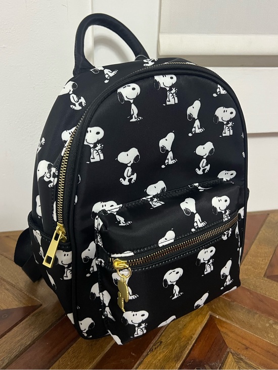 Peanuts Handbags - Snoopy Backpack, Black Mini Snoopy Peanuts Backpack